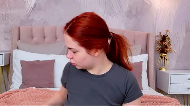 DeniseReese online show from 11/20/25, 02:56