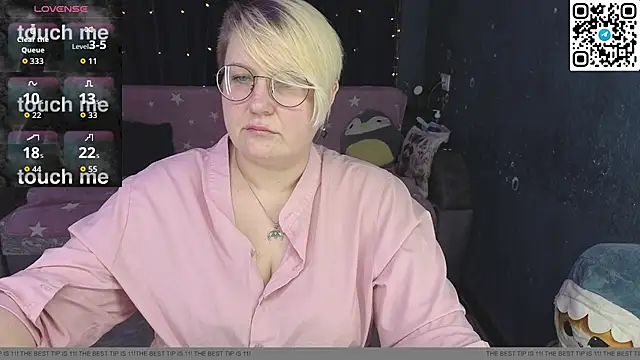 CuteHanna online show from 05/27/26, 07:11