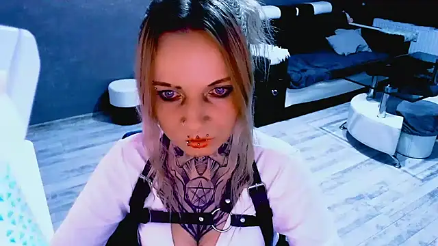 InesGold online show from 02/04/26, 09:20