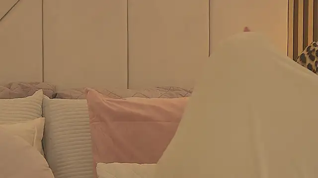 Blanche Summer online show from 02/27/26, 01:55