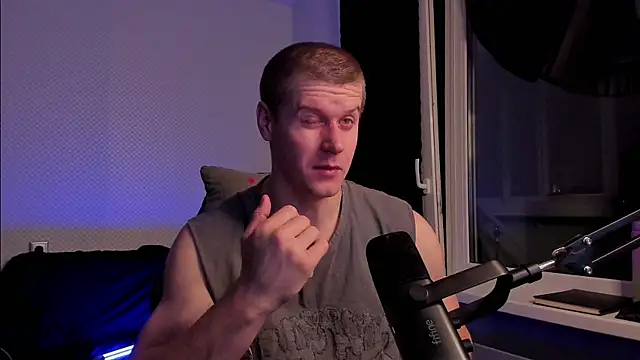 Bruno Banani online show from 09/30/25, 05:29