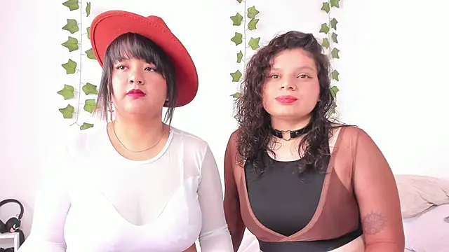 Karol IsabelCouple online show from 02/20/25, 04:36