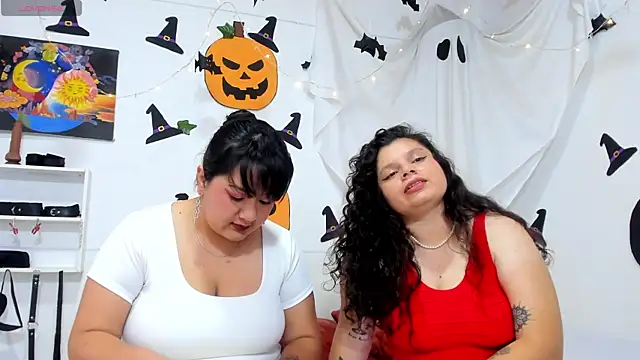 Karol IsabelCouple online show from 10/21/25, 09:04