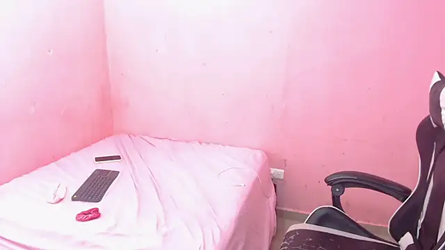 DEMI LEED online show from 02/11/25, 09:14