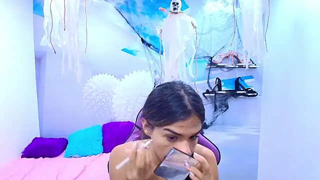 DEMI LEED online show from 10/14/25, 12:50