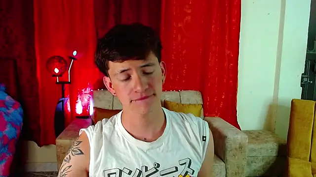 GabyThoms online show from 12/27/24, 07:51