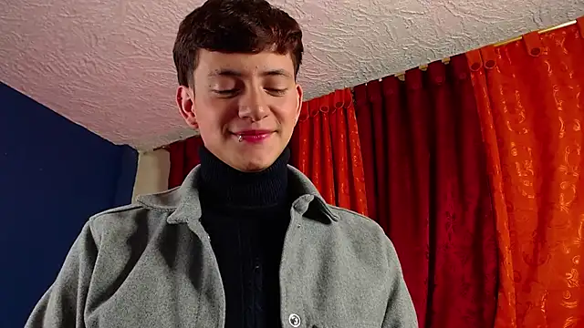 GabyThoms online show from 12/30/24, 11:49