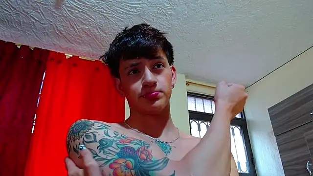 GabyThoms online show from 01/04/25, 07:13