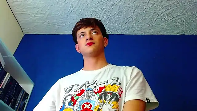 GabyThoms online show from 01/11/25, 01:06