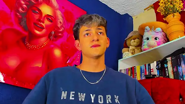 GabyThoms online show from 03/12/25, 02:41