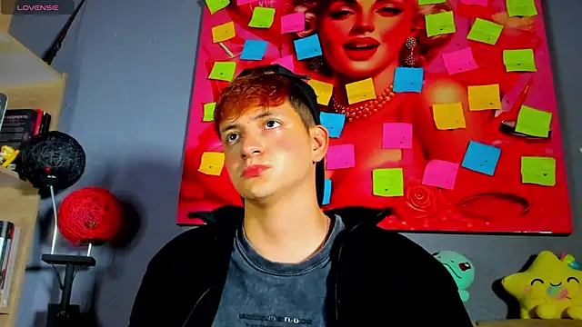 GabyThoms online show from 04/15/26, 04:30