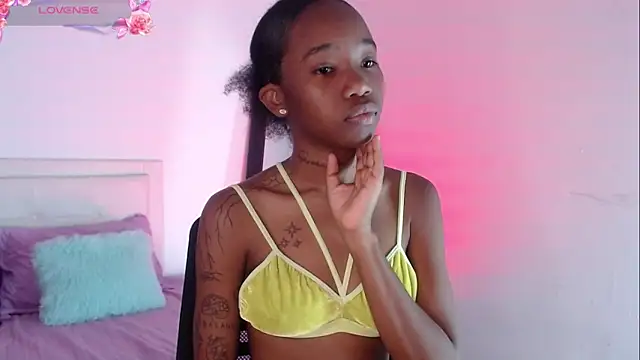 Rihana hot01 online show from 01/10/25, 01:41