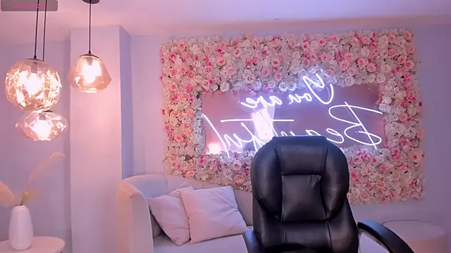 AbbyDalton online show from 03/19/26, 05:50