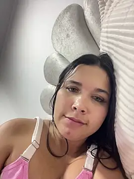 Snapshot of Hanna_Stanx chatting on 01/21/25, 02:54 Hanna Stanx online show from 01/21/25, 02:54