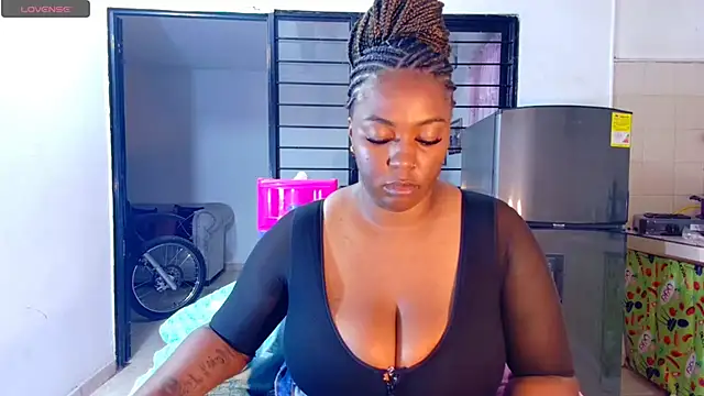 CiaraEbony online show from 03/09/25, 10:19