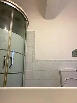 tubfunaske online show from 12/21/25, 09:16