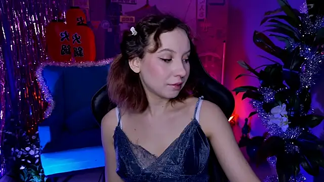 JasmineMilko online show from 12/20/25, 05:03