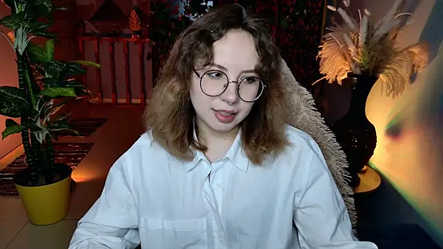 JasmineMilko online show from 04/04/26, 05:06