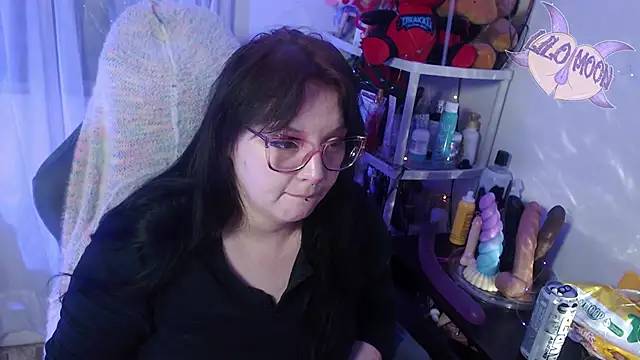 LiloMoon69 online show from 03/07/25, 06:46