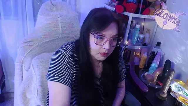 LiloMoon69 online show from 03/08/25, 04:01