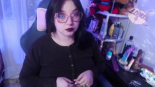 LiloMoon69 online show from 03/21/25, 04:17