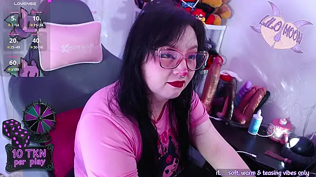 LiloMoon69 online show from 11/29/25, 02:20