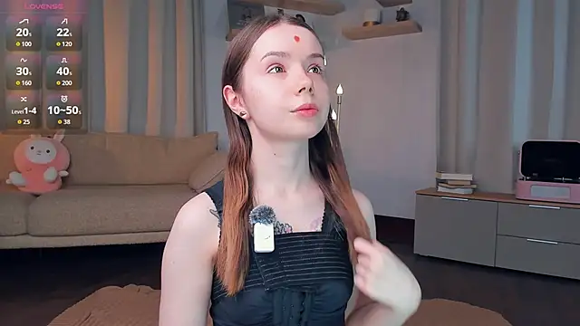 DominikaElis online show from 05/04/26, 07:43