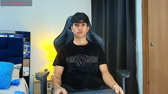  CamiloBass online show from 04/19/26, 01:16