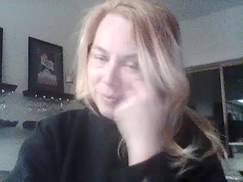 burrkitty online show from 10/14/25, 03:29