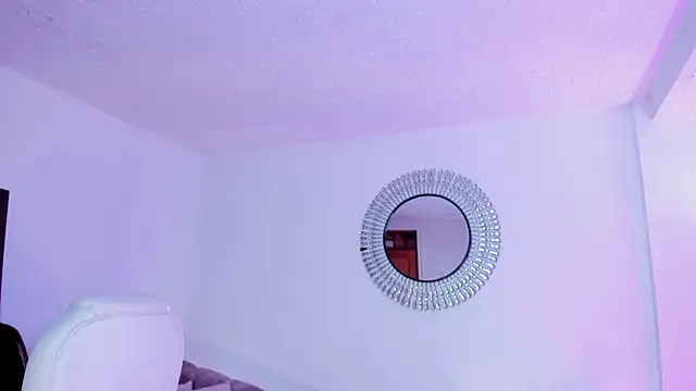 amelie jhons online show from 01/23/25, 10:01