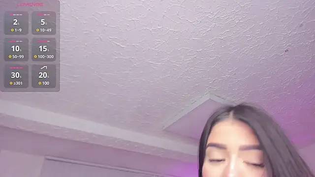 amelie jhons online show from 03/10/25, 08:12