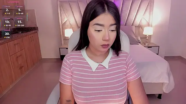 amelie jhons online show from 10/05/25, 08:40