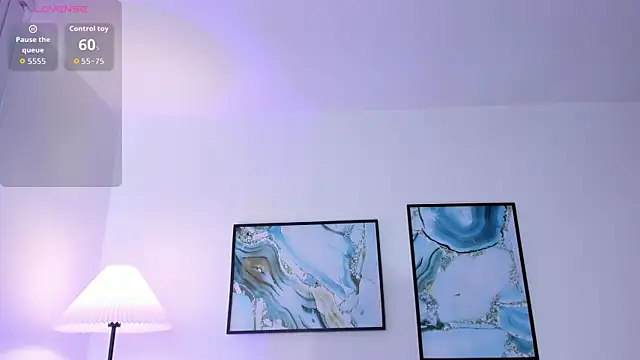 amelie jhons online show from 10/16/25, 08:21