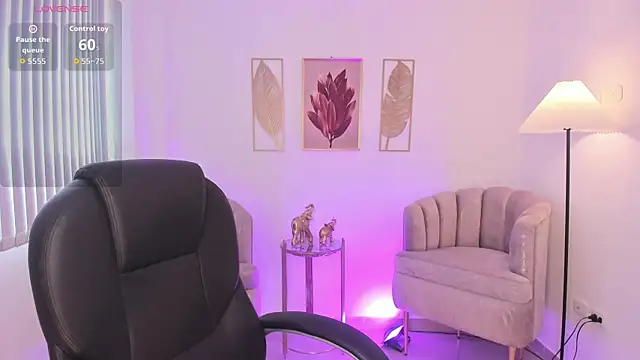 amelie jhons online show from 10/23/25, 07:56