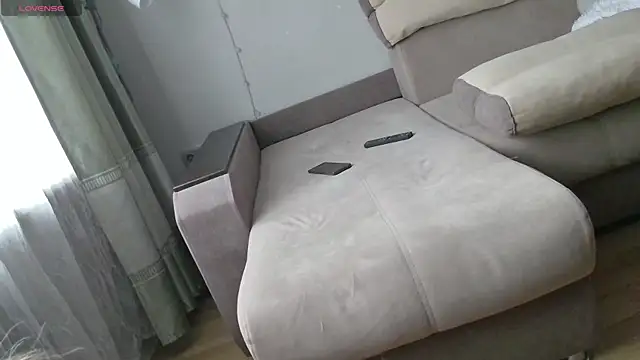 MilaaMilaa online show from 11/24/25, 04:23