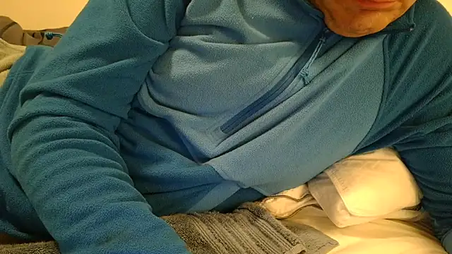 costanza7070 online show from 03/06/25, 07:25