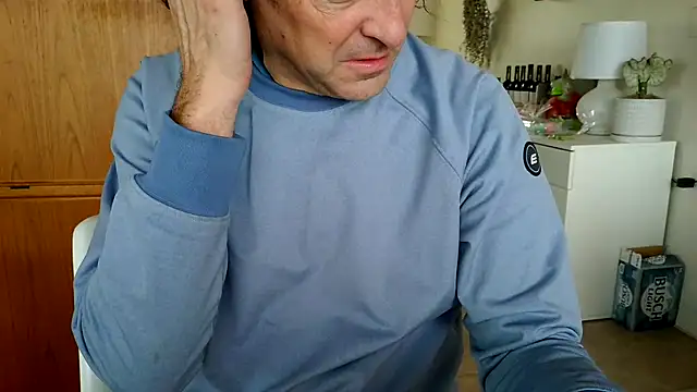 costanza7070 online show from 03/16/25, 04:45