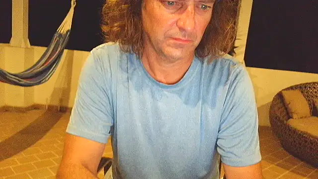 costanza7070 online show from 04/15/26, 01:23