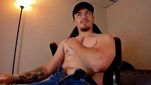 james connor2 online show from 03/03/25, 09:59