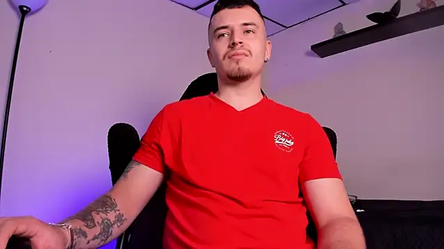 james connor2 online show from 12/18/25, 06:58