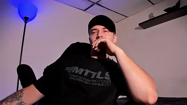 james connor2 online show from 03/25/26, 07:20