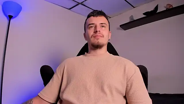 james connor2 online show from 03/27/26, 06:51