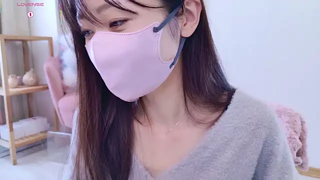 meg 0901 online show from 02/15/25, 04:47