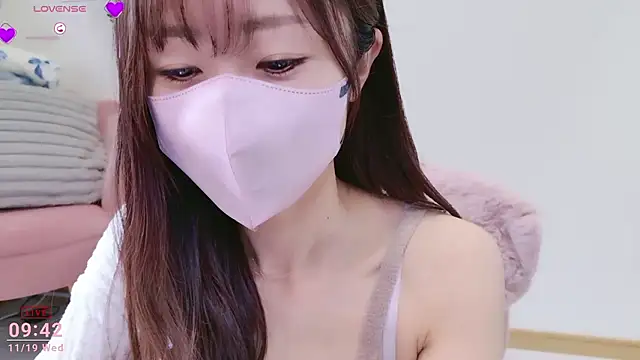 meg 0901 online show from 11/19/25, 12:43