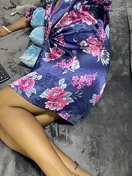 NethuQueen online show from 02/18/25, 10:05