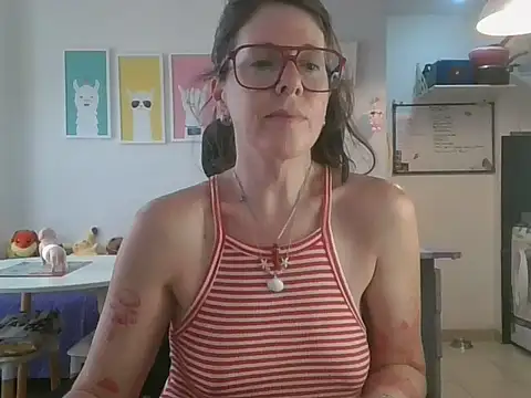 Calentandote online show from 10/13/25, 08:31