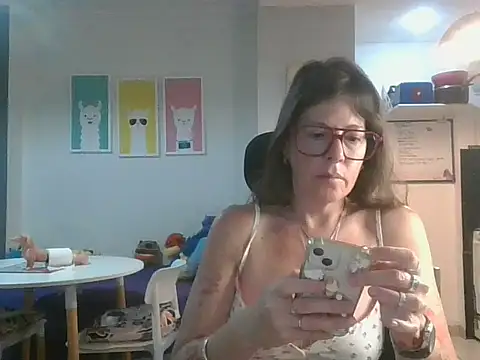 Calentandote online show from 10/20/25, 08:15