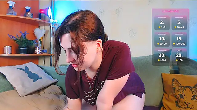 Caroline1995 online show from 10/13/25, 07:19