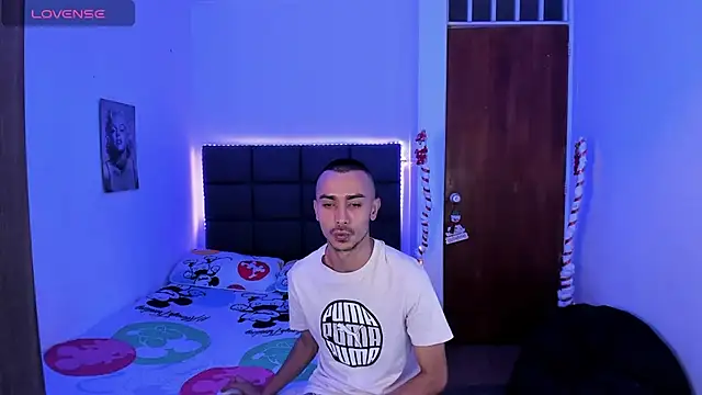 steven hott8 online show from 12/15/24, 03:13