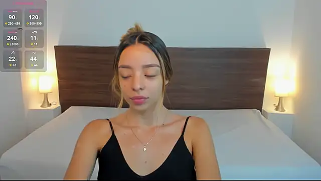 Snapshot of AliceRoss0 chatting on 02/01/25, 08:05 AliceRoss0 online show from 02/01/25, 08:05